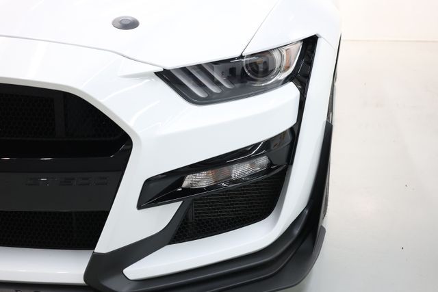Ford Mustang Vehicle Image 74