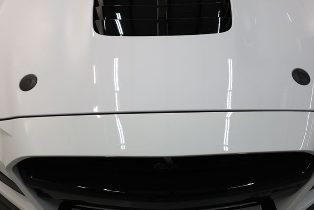 Ford Mustang Vehicle Image 76