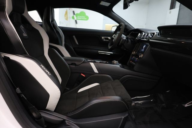Ford Mustang Vehicle Image 87