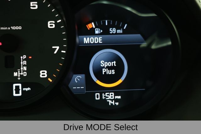 Porsche 718 Boxster Vehicle Image 28