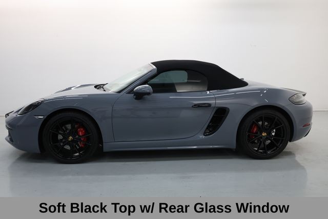 Porsche 718 Boxster Vehicle Image 30