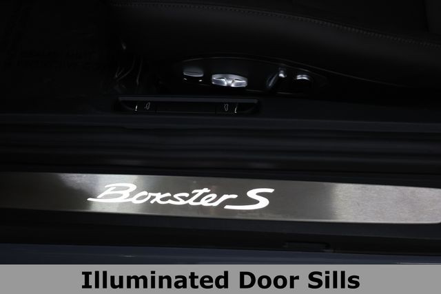Porsche 718 Boxster Vehicle Image 32