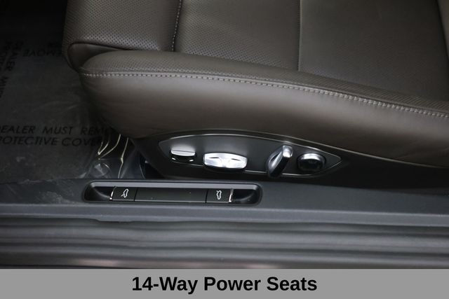 Porsche 718 Boxster Vehicle Image 33