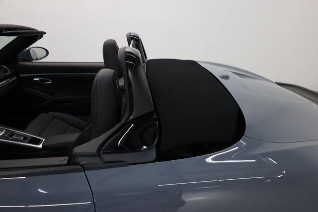 Porsche 718 Boxster Vehicle Image 78