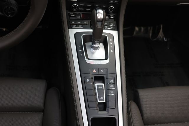 Porsche 718 Boxster Vehicle Image 92