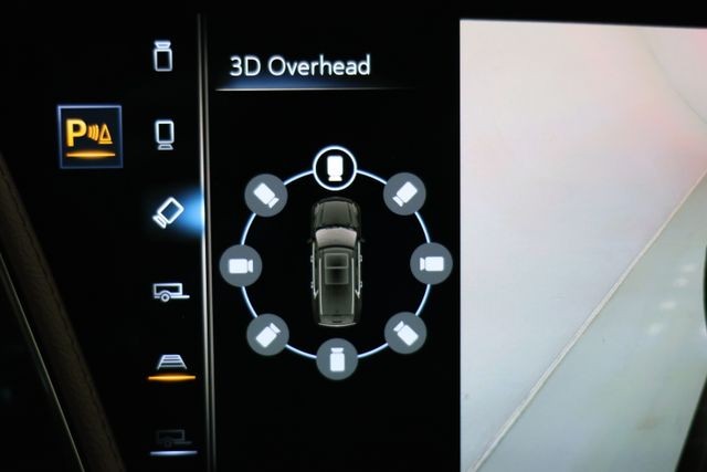 Cadillac Escalade ESV Vehicle Image 106