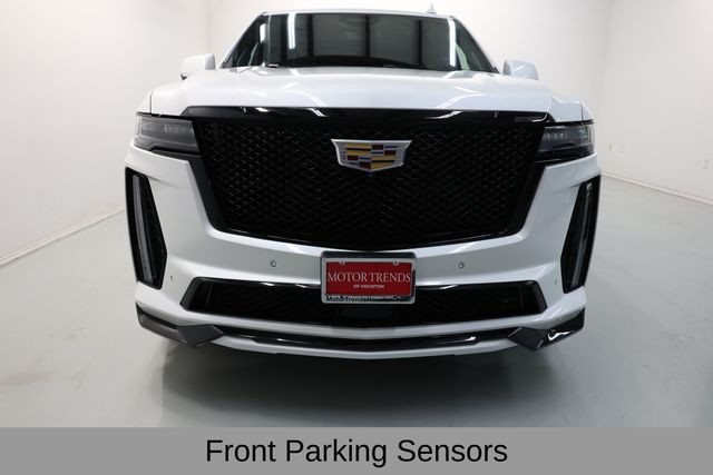 Cadillac Escalade ESV Vehicle Image 34