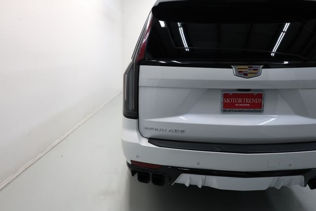 Cadillac Escalade ESV Vehicle Image 72