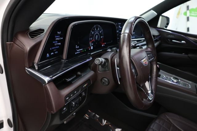 Cadillac Escalade ESV Vehicle Image 81