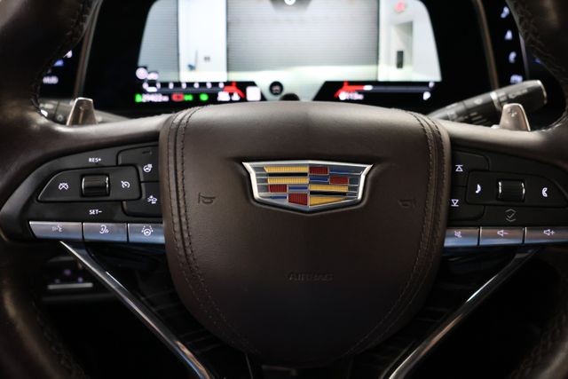 Cadillac Escalade ESV Vehicle Image 92