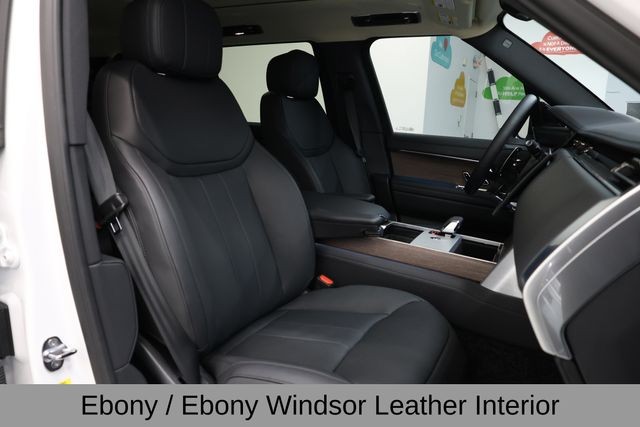 Land Rover Range Rover Vehicle Image 16