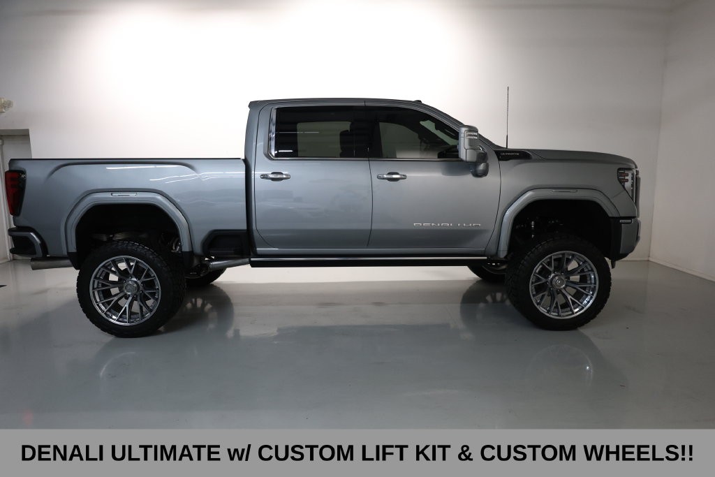 GMC Sierra 2500HD Vehicle Full-screen Gallery Image 11