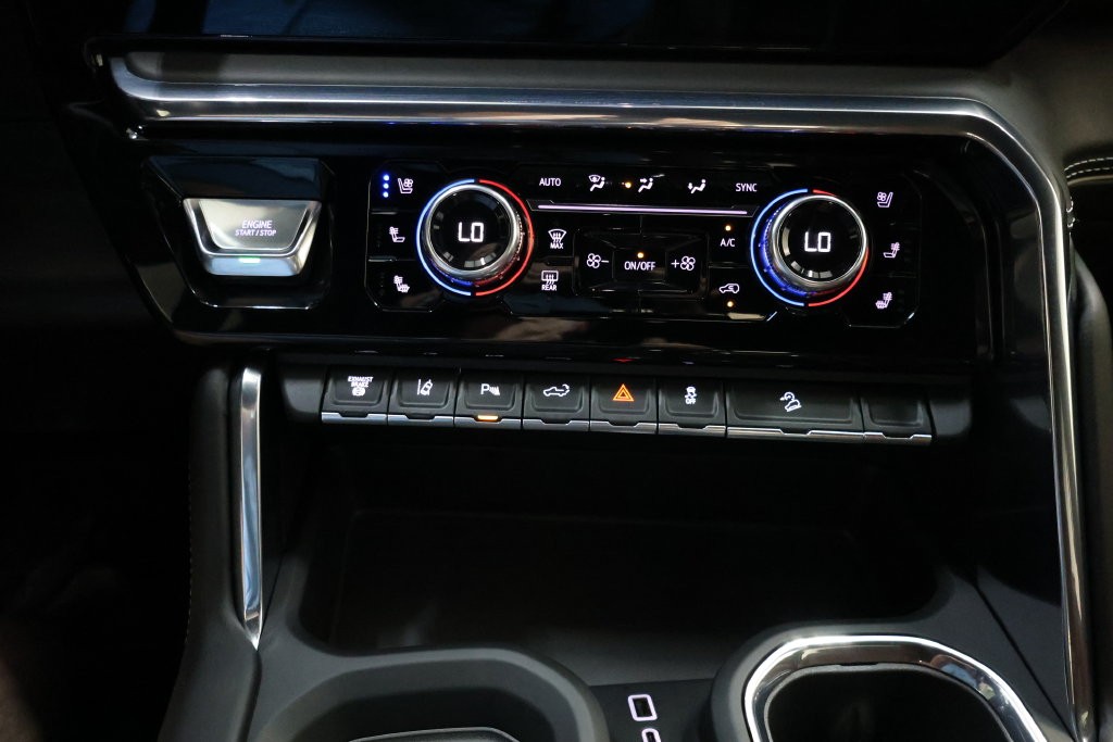 GMC Sierra 2500HD Vehicle Full-screen Gallery Image 113