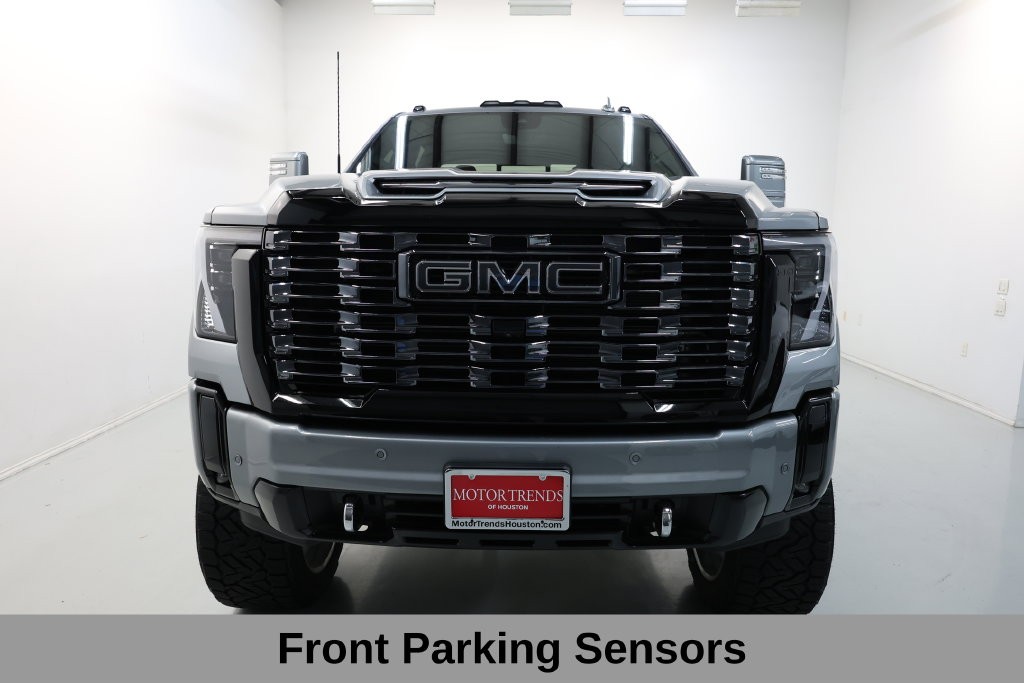 GMC Sierra 2500HD Vehicle Full-screen Gallery Image 34