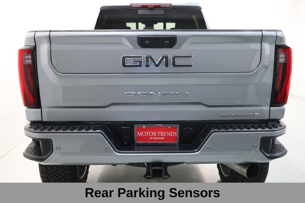 GMC Sierra 2500HD Vehicle Full-screen Gallery Image 35