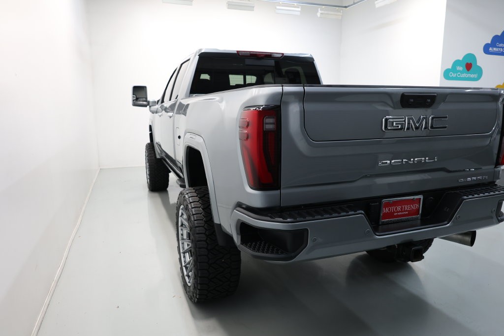 GMC Sierra 2500HD Vehicle Full-screen Gallery Image 67