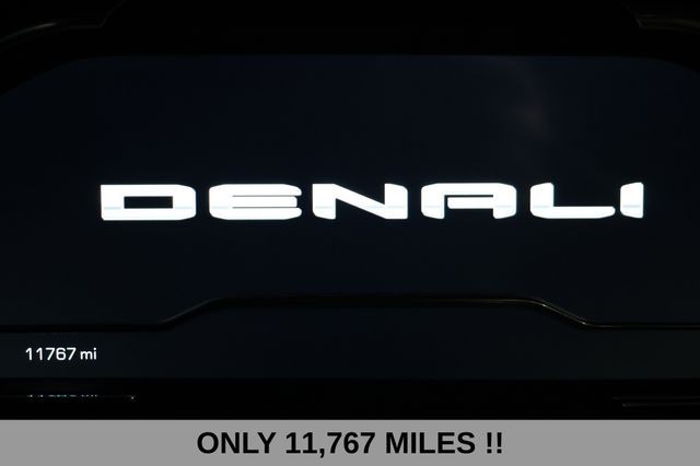 GMC Sierra 2500HD Vehicle Image 06