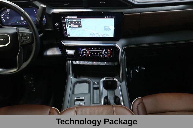 GMC Sierra 2500HD Vehicle Image 16