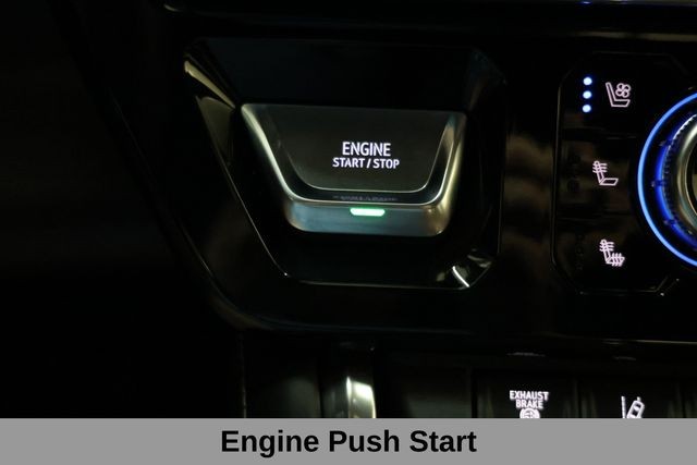 GMC Sierra 2500HD Vehicle Image 30
