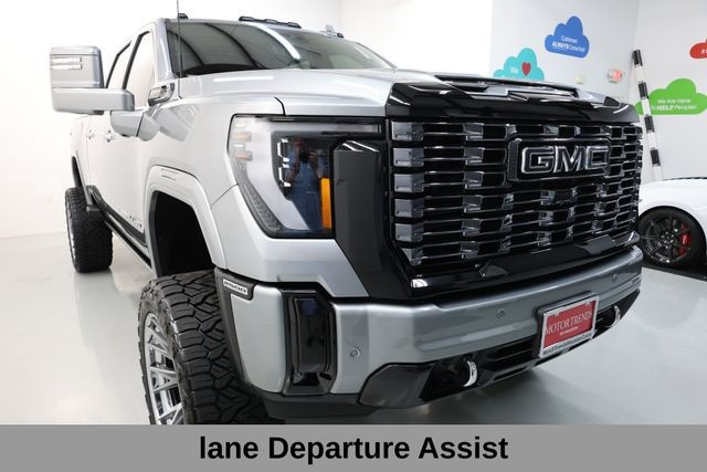 GMC Sierra 2500HD Vehicle Image 34