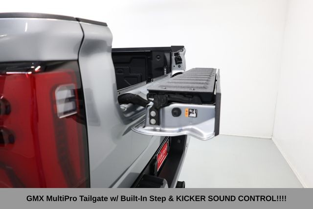 GMC Sierra 2500HD Vehicle Image 54