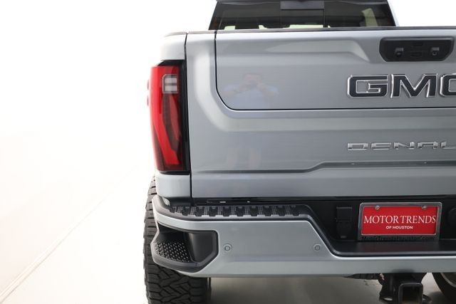 GMC Sierra 2500HD Vehicle Image 80