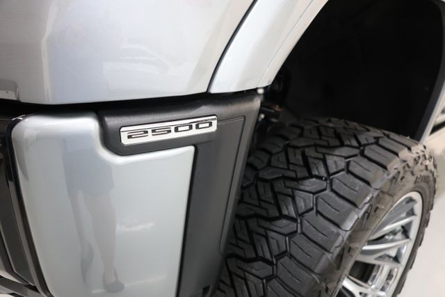 GMC Sierra 2500HD Vehicle Image 86