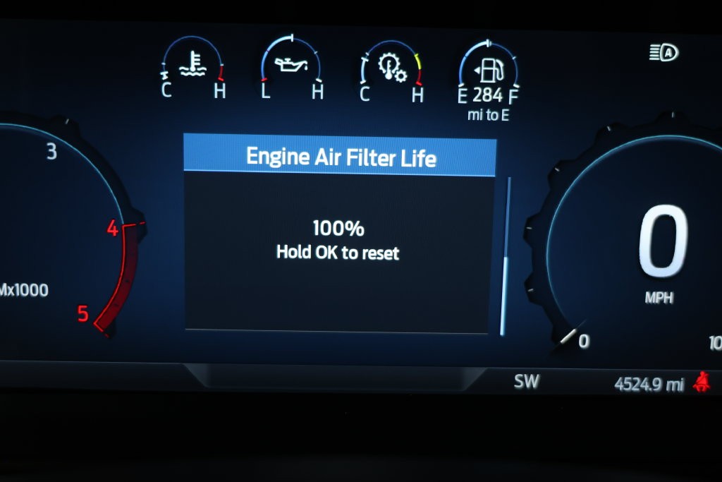 Ford F-450SD Vehicle Full-screen Gallery Image 111