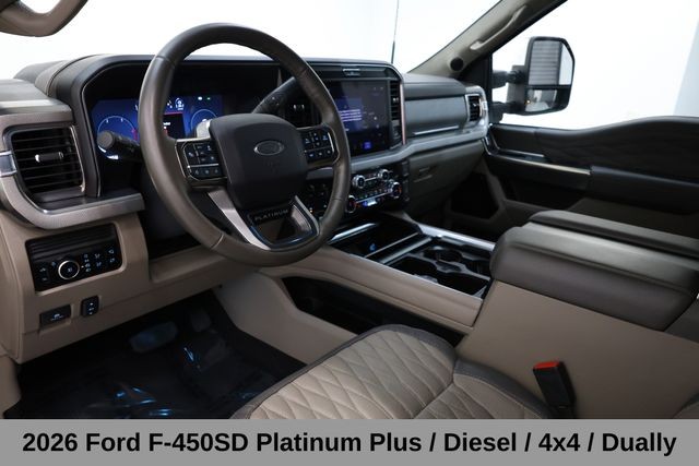 Ford F-450SD Vehicle Image 12
