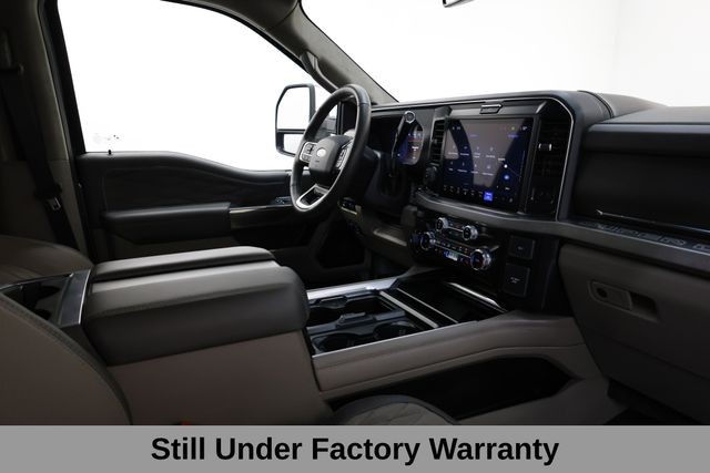 Ford F-450SD Vehicle Image 18