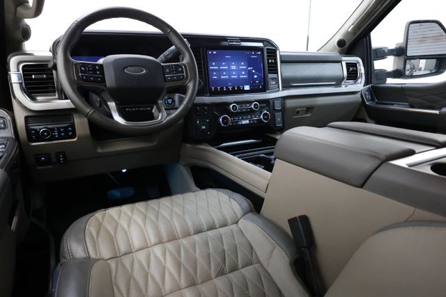 Ford F-450SD Vehicle Image 89