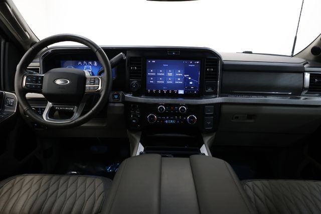 Ford F-450SD Vehicle Image 95