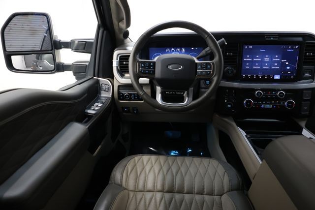 Ford F-450SD Vehicle Image 96