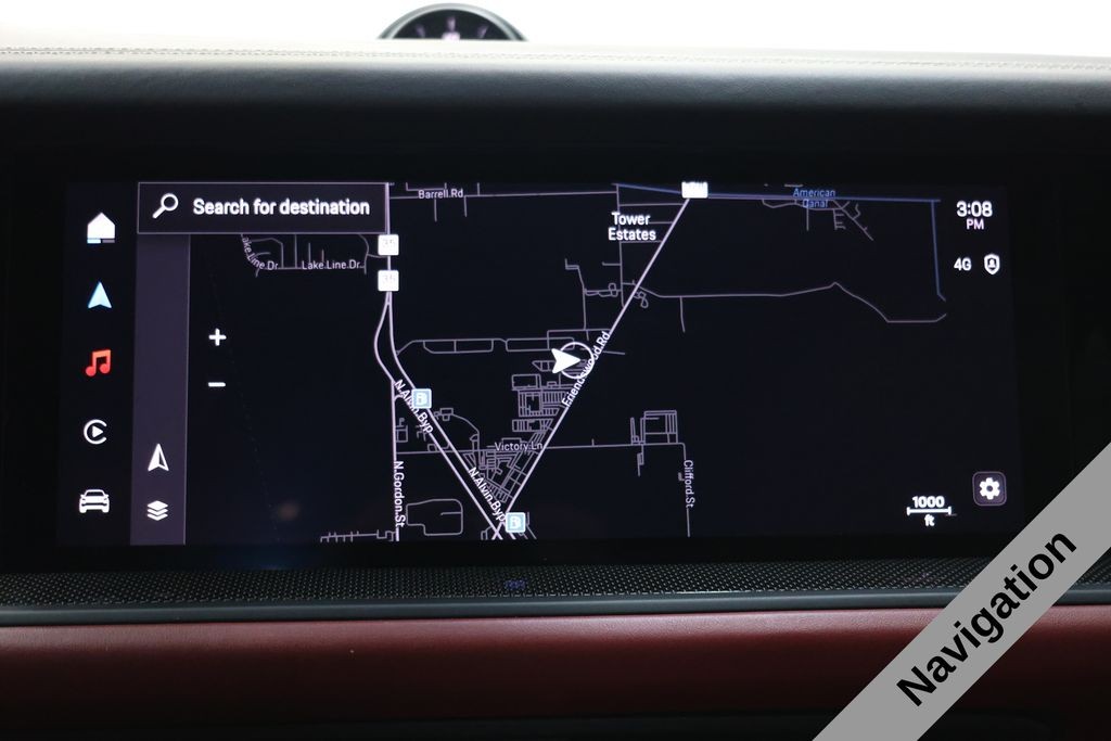 Porsche Cayenne Coupe Vehicle Full-screen Gallery Image 17
