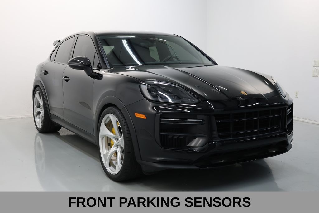 Porsche Cayenne Coupe Vehicle Full-screen Gallery Image 21