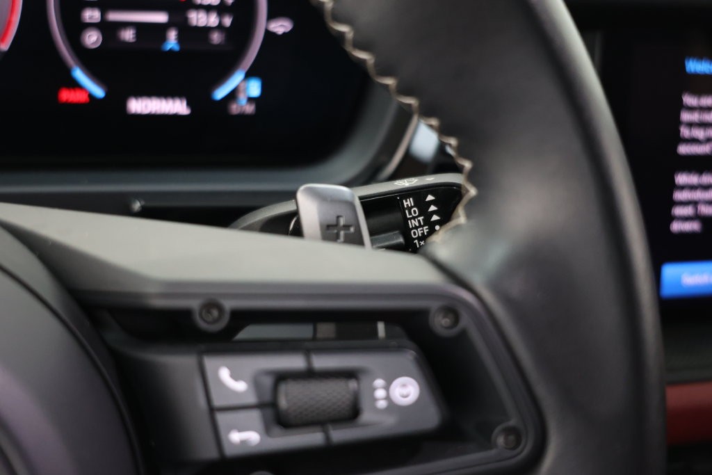 Porsche Cayenne Coupe Vehicle Full-screen Gallery Image 56