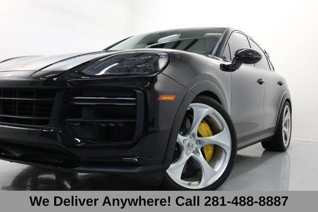 Porsche Cayenne Coupe Vehicle Image 03