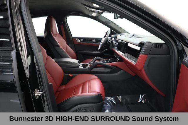 Porsche Cayenne Coupe Vehicle Image 12