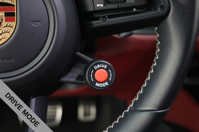 Porsche Cayenne Coupe Vehicle Image 34