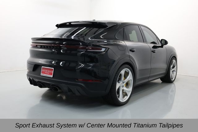 Porsche Cayenne Coupe Vehicle Image 40