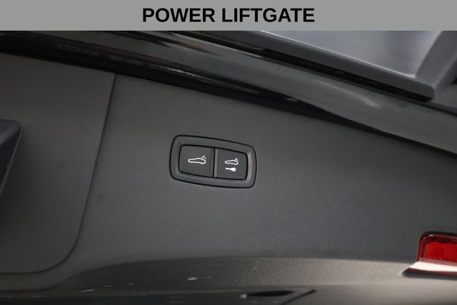 Porsche Cayenne Coupe Vehicle Image 43