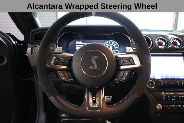 Ford Mustang Vehicle Image 38