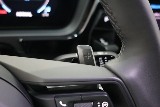 Porsche Cayenne Vehicle Image 63