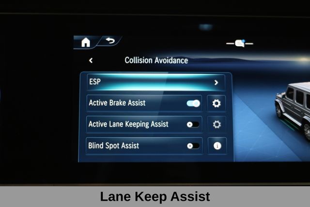 Mercedes-Benz G-Class Vehicle Image 26