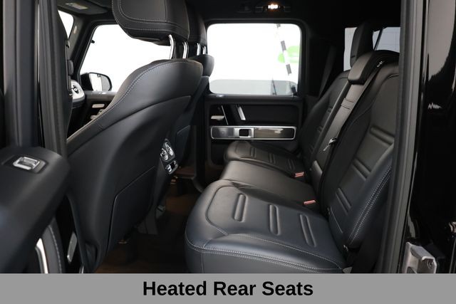 Mercedes-Benz G-Class Vehicle Image 35