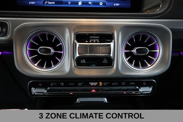 Mercedes-Benz G-Class Vehicle Image 36