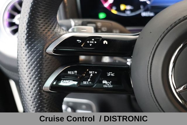Mercedes-Benz G-Class Vehicle Image 42