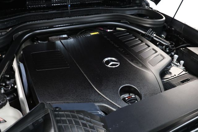 Mercedes-Benz G-Class Vehicle Image 73