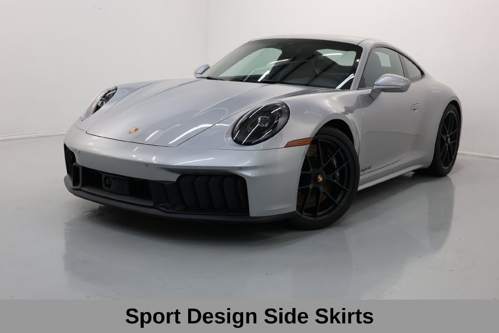 Porsche 911 Vehicle Full-screen Gallery Image 15