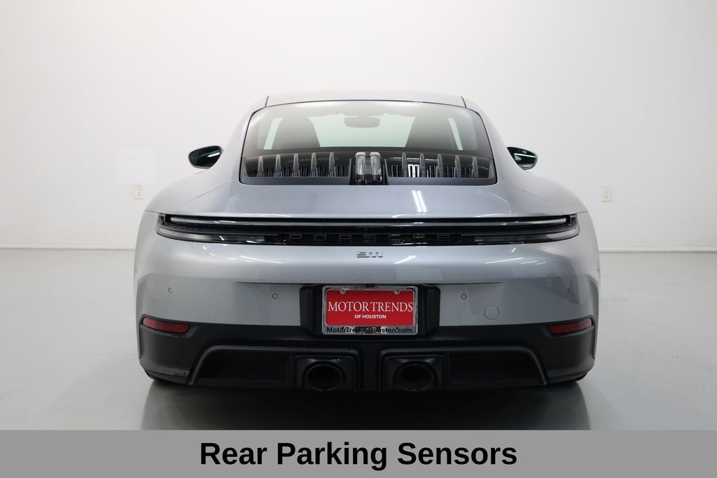 Porsche 911 Vehicle Full-screen Gallery Image 30